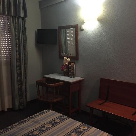 El Pilar Hotell La Carlota Exteriör bild